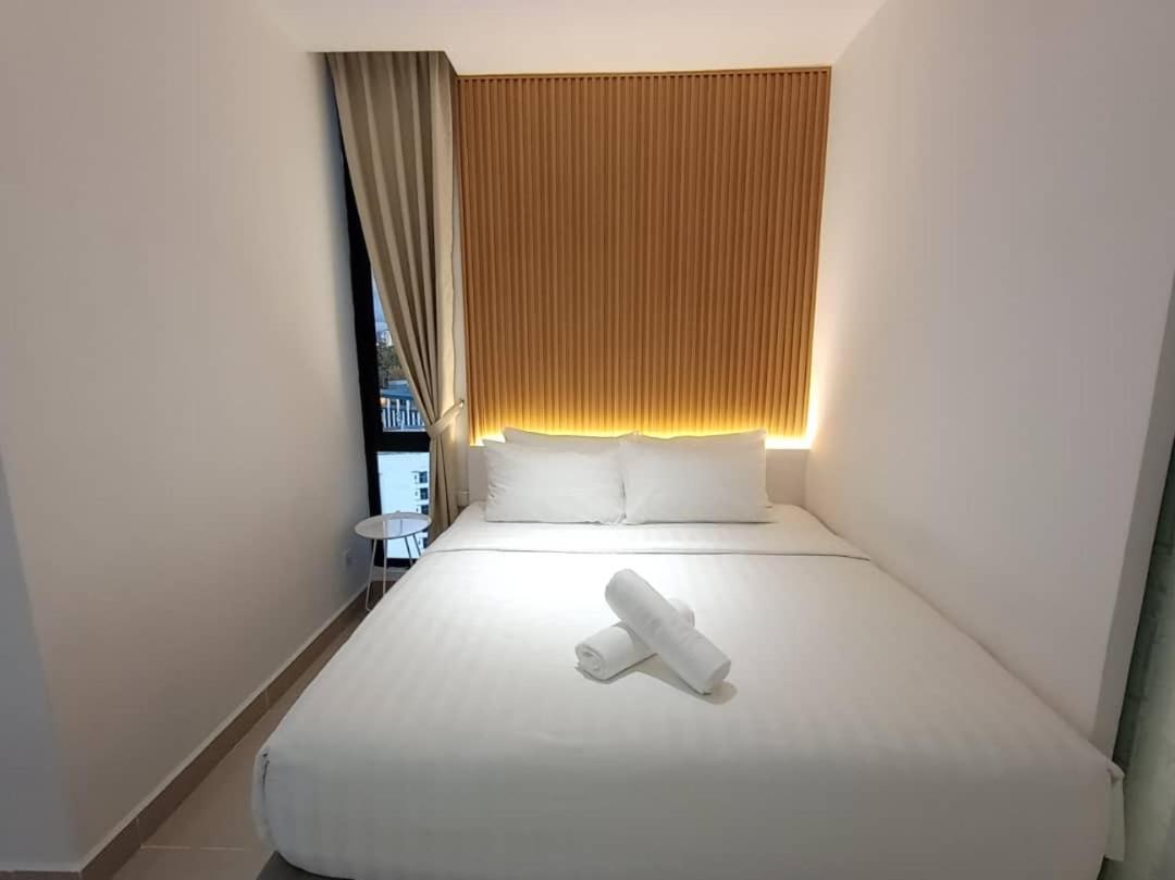 Apartment K Seaview Designer At The Shore, Kota Kinabalu